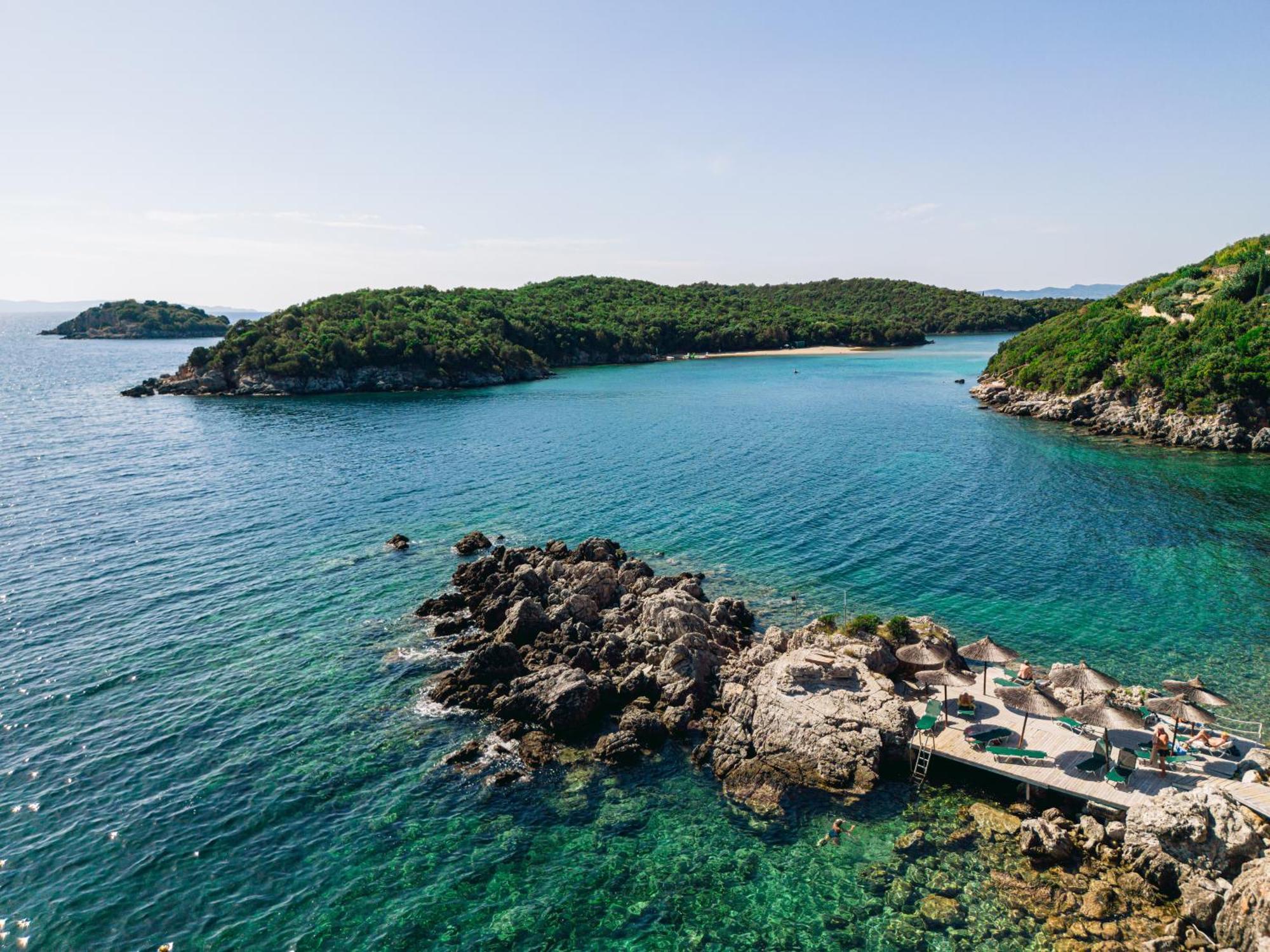 Costa Smeralda Sivota  Luaran gambar